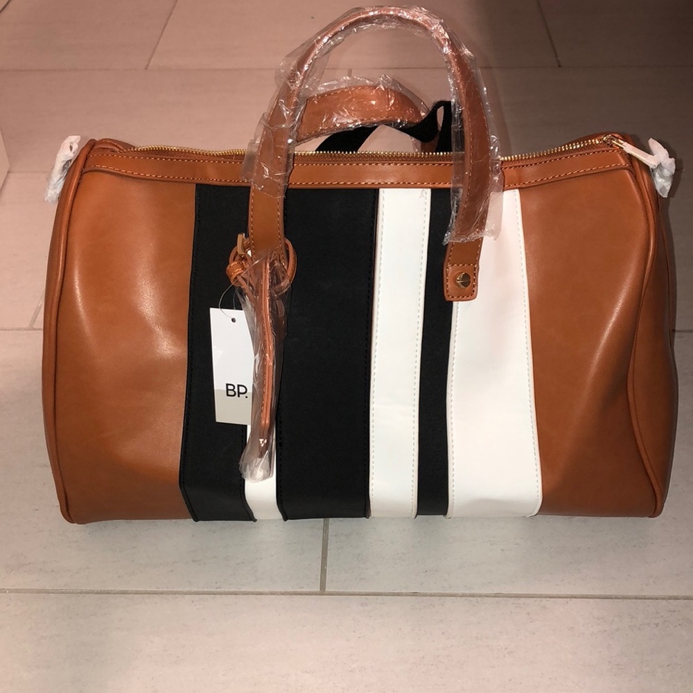 BNWT Nordstrom Duffel Bg